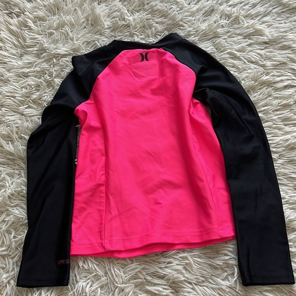 Hurley Girl's Long Sleeve Guard Shirt Rash - Picture 7 of 7